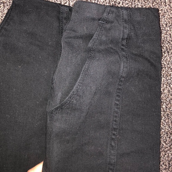 Aritzia black button denim skirt - Picture 4 of 5